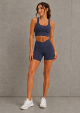 Prodigy Crossover V-Waist Active Shorts