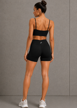 Prodigy Crossover V-Waist Active Shorts